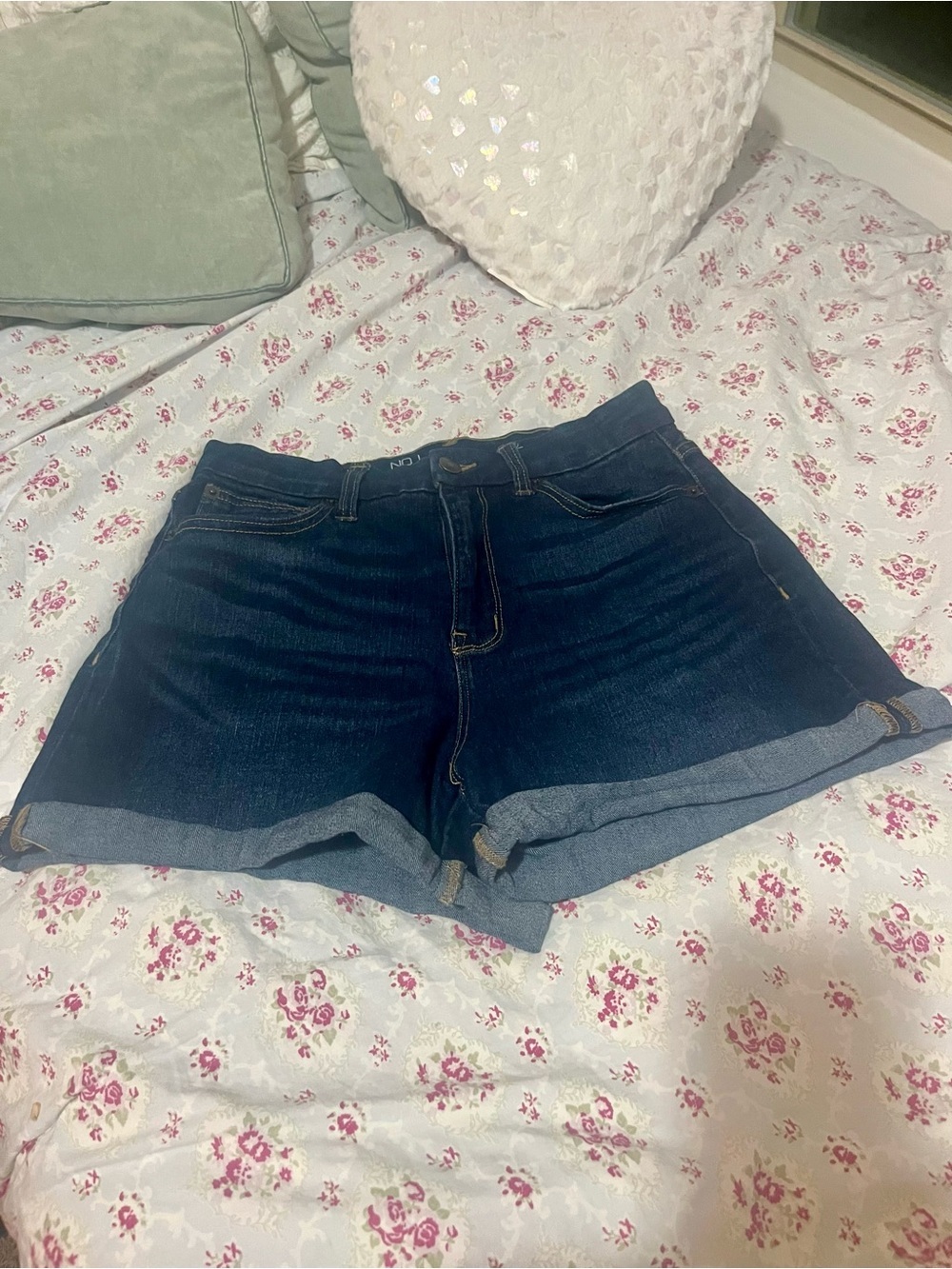 No boundaries Dark Blue Denim Roll-Hem Women’s Shorts